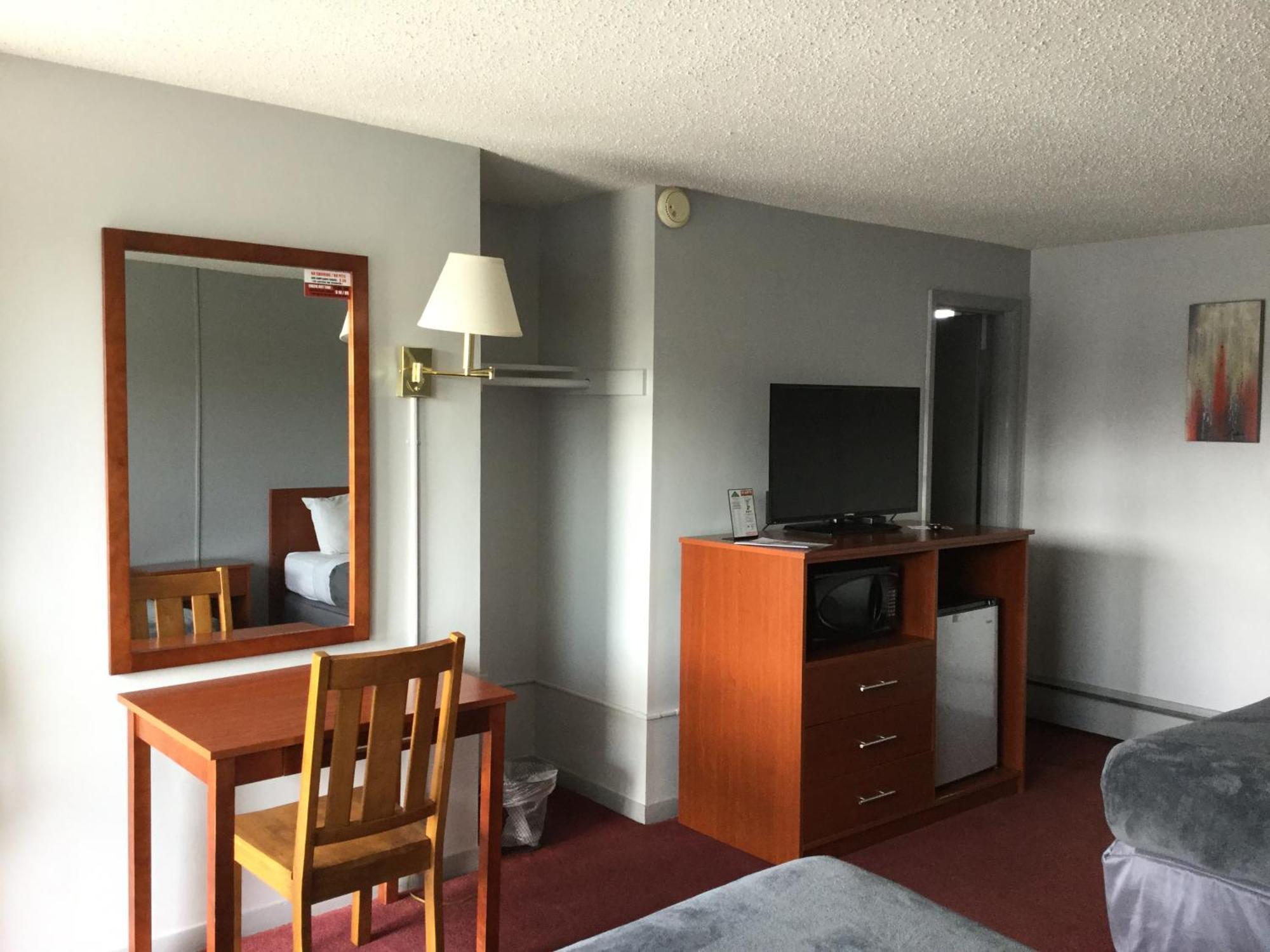 Swiss Cottage Inn Niagara Falls Eksteriør billede